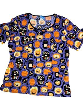 Halloween HQ Scrub Top Trick or Treat Pumpkins Cat Size M